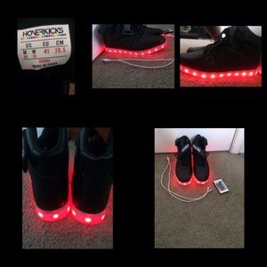LED Shoes change colors